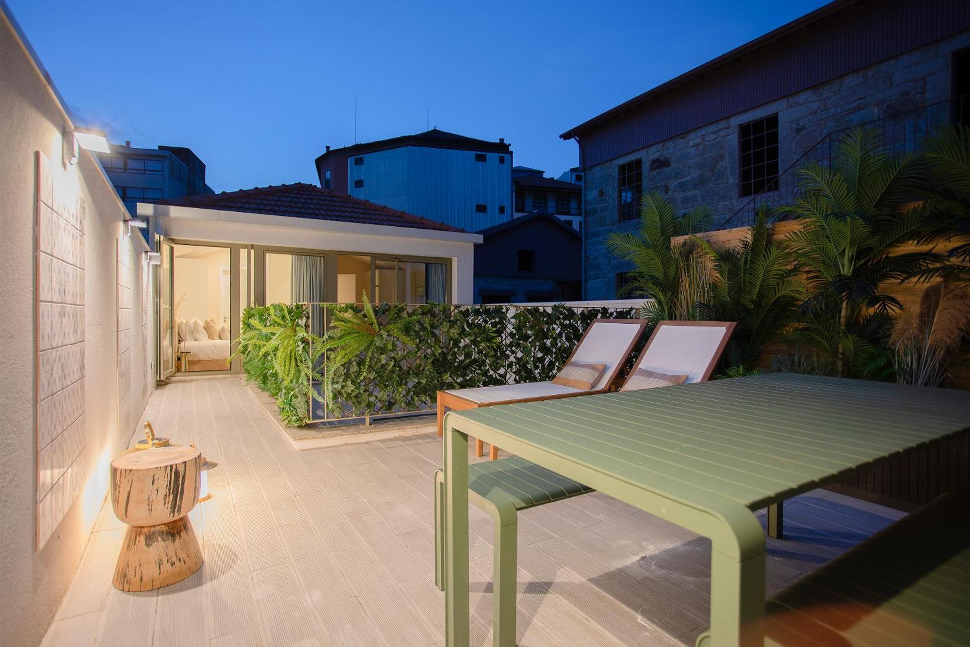 Liiiving In Porto - Soho Urban Retreat Apartment Luaran gambar